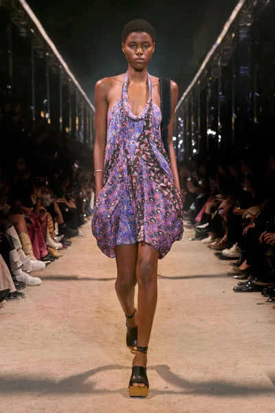 Look 38